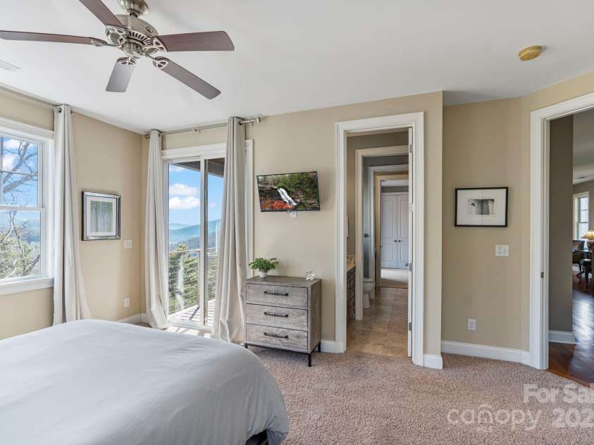 222 David Ridge Road, Black Mountain, NC 28711.  MLS# CAR4234344, YatesRealty ID 2699. 