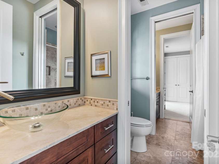 222 David Ridge Road, Black Mountain, NC 28711.  MLS# CAR4234344, YatesRealty ID 2699. 