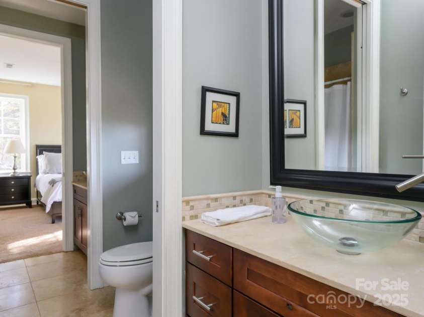 222 David Ridge Road, Black Mountain, NC 28711.  MLS# CAR4234344, YatesRealty ID 2699. 