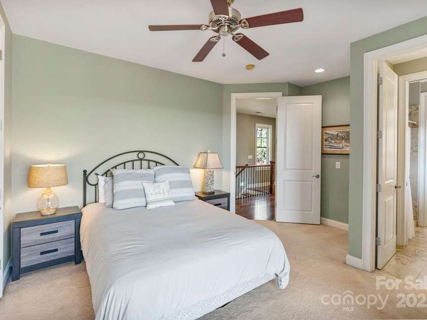 222 David Ridge Road, Black Mountain, NC 28711.  MLS# CAR4234344, YatesRealty ID 2699. 