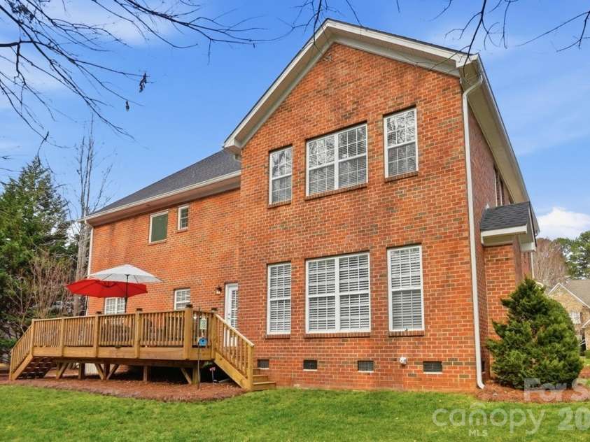 905 Patricians Lane, Wesley Chapel, NC 28110.  MLS# CAR4347178, YatesRealty ID 2699. 