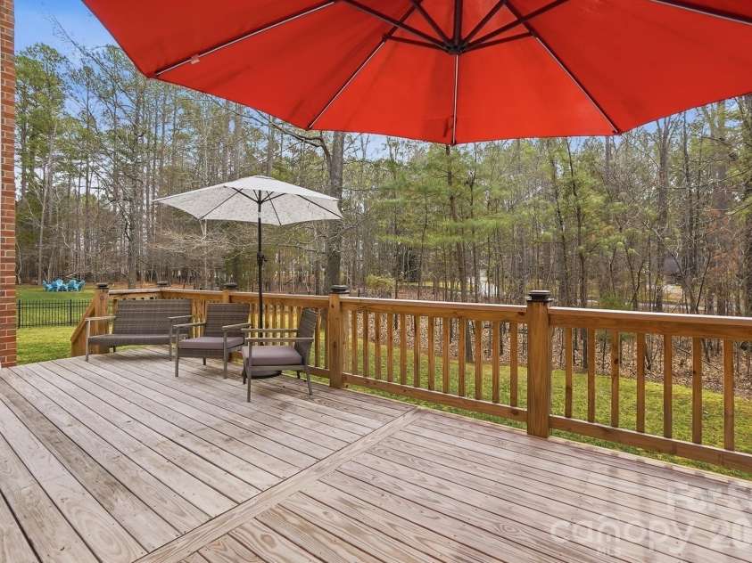 905 Patricians Lane, Wesley Chapel, NC 28110.  MLS# CAR4347178, YatesRealty ID 2699. 