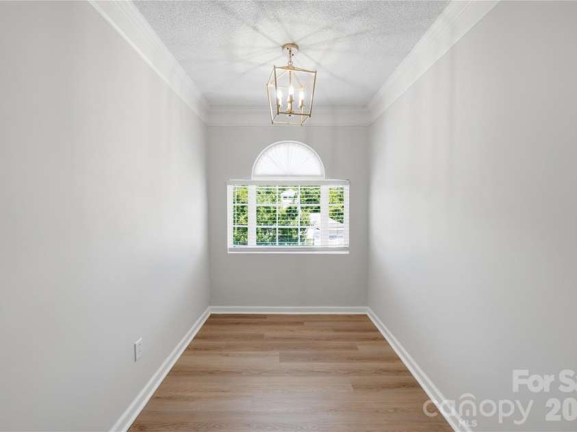 157 Lighthouse Road, Mount Holly, NC 28120.  MLS# CAR4379658, YatesRealty ID 26991. Upstairs loft