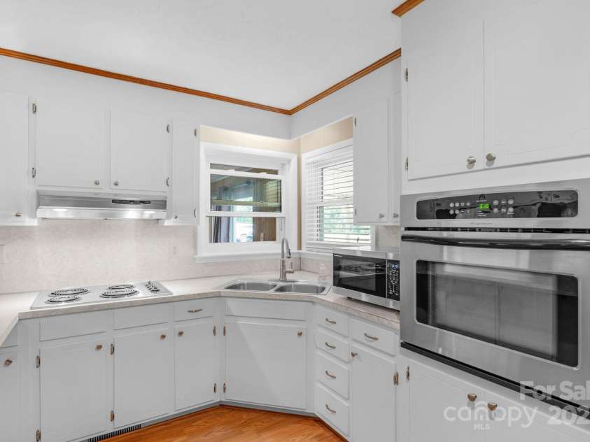 2036 Biggers Lake Road, Shelby, NC 28152.  MLS# CAR4273982, YatesRealty ID 26993. 