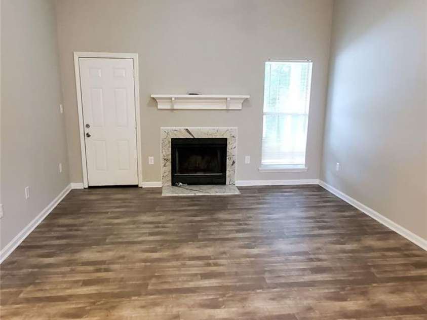 5720 Ebley Lane, Charlotte, NC 28227.  MLS# CAR4179653, YatesRealty ID 26993. 