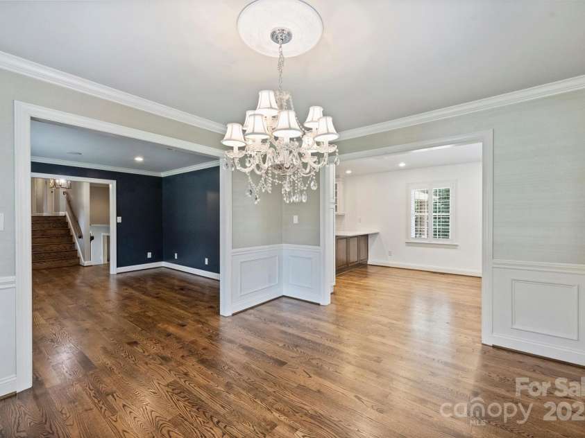 1008 Dumbarton Road, Gastonia, NC 28054.  MLS# CAR4275369, YatesRealty ID 26994. The floorplan flows seamlessly for entertaining!