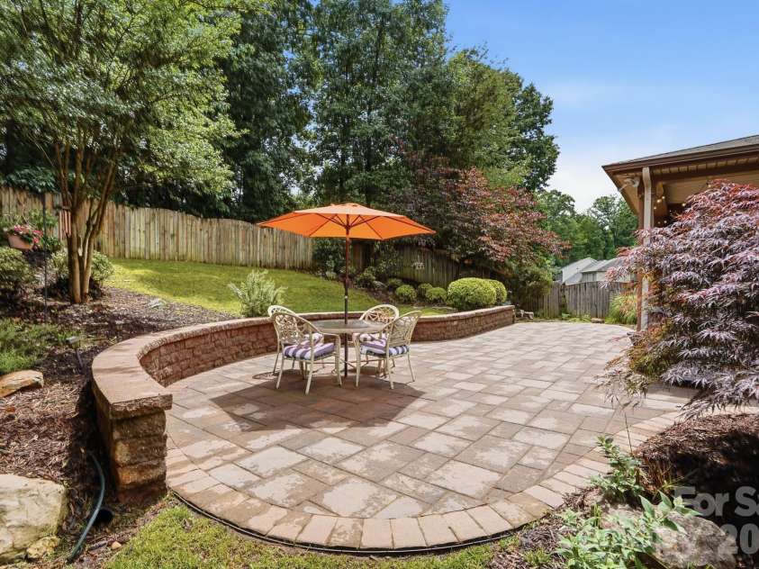 14520 Harmonious Street, Charlotte, NC 28278.  MLS# CAR4371528, YatesRealty ID 26994. 