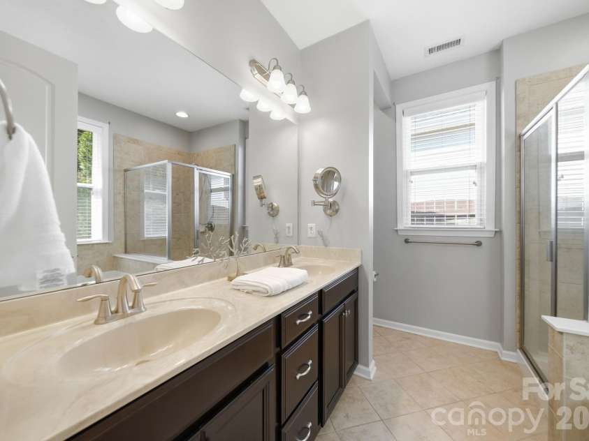 14520 Harmonious Street, Charlotte, NC 28278.  MLS# CAR4371528, YatesRealty ID 26994. 