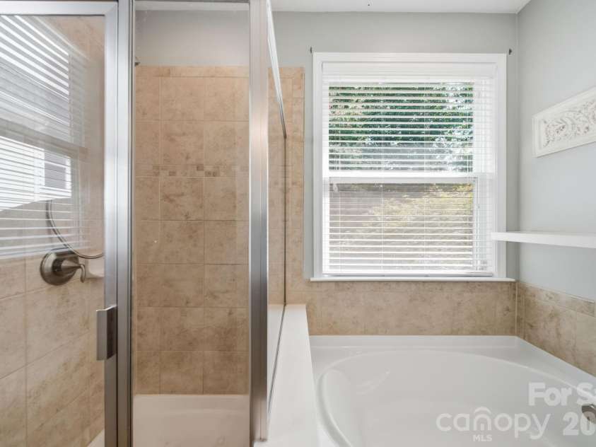 14520 Harmonious Street, Charlotte, NC 28278.  MLS# CAR4371528, YatesRealty ID 26994. 