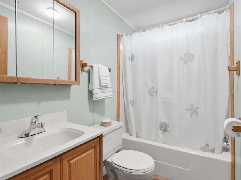 3617 Sulphur Springs Road, Hickory, NC 28601.  MLS# CAR4387397, YatesRealty ID 26995. 