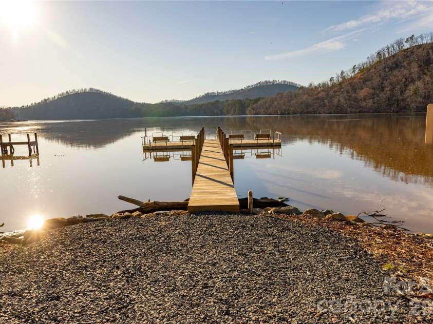 317 Tamarind Drive, Troy, NC 27371.  MLS# CAR4388084, YatesRealty ID 26996. 