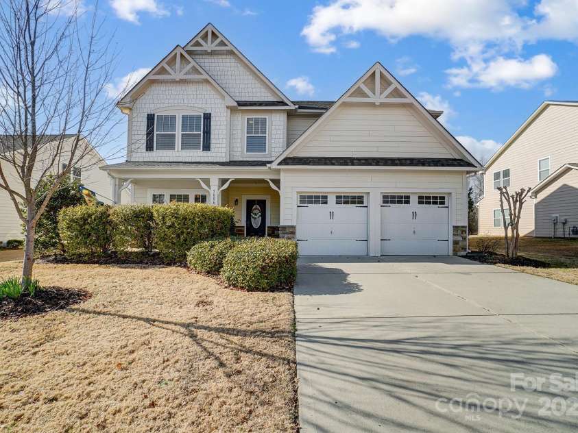 5006 Sand Trap Court, Monroe, NC 28112.  MLS# CAR4225761, YatesRealty ID 26996. Front of home