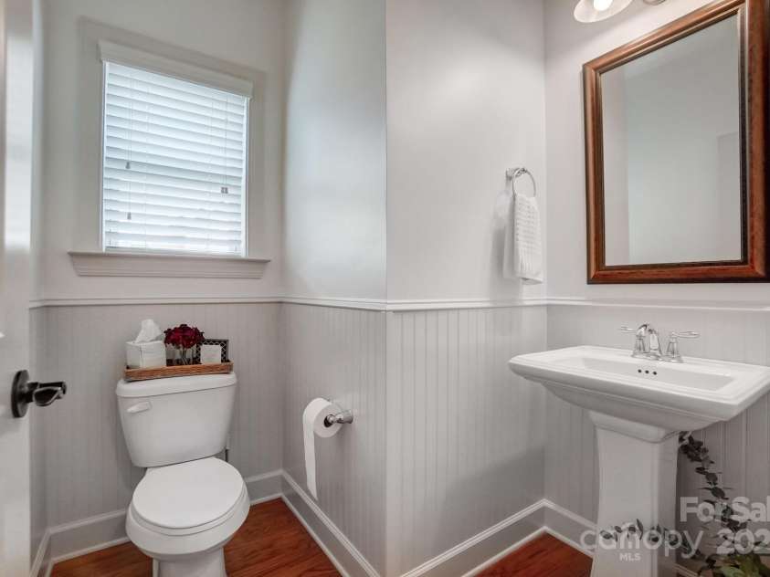 5006 Sand Trap Court, Monroe, NC 28112.  MLS# CAR4225761, YatesRealty ID 26996. Ist floor 1/2 bath