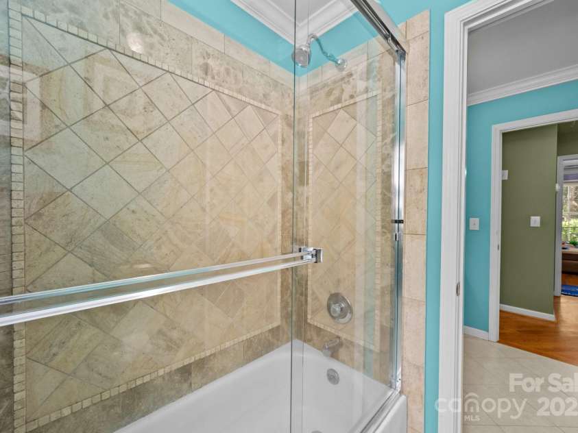 9038 Sandpiper Drive, Charlotte, NC 28277.  MLS# CAR4269770, YatesRealty ID 26997. 