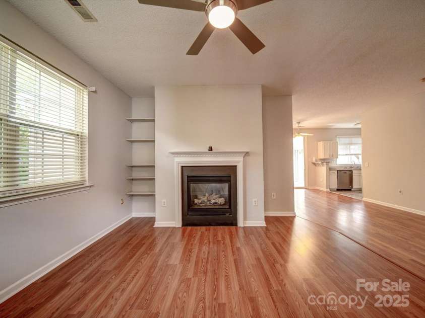 9360 Meadowmont View Drive, Charlotte, NC 28269.  MLS# CAR4258423, YatesRealty ID 26998. 