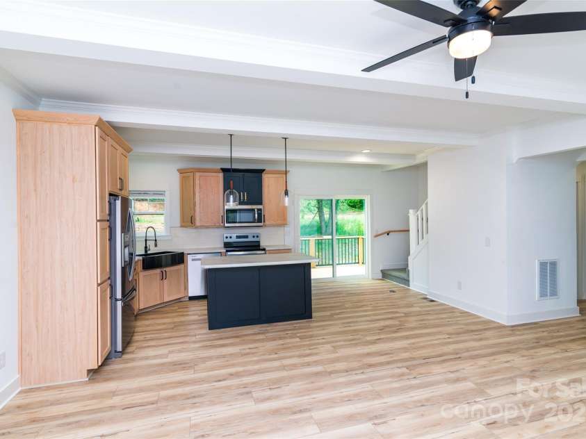 24 Queen Annes Drive, Tuckasegee, NC 28783.  MLS# CAR4259573, YatesRealty ID 26999. 