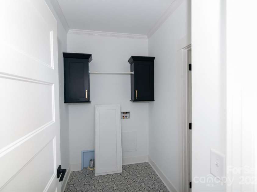 24 Queen Annes Drive, Tuckasegee, NC 28783.  MLS# CAR4259573, YatesRealty ID 26999. 