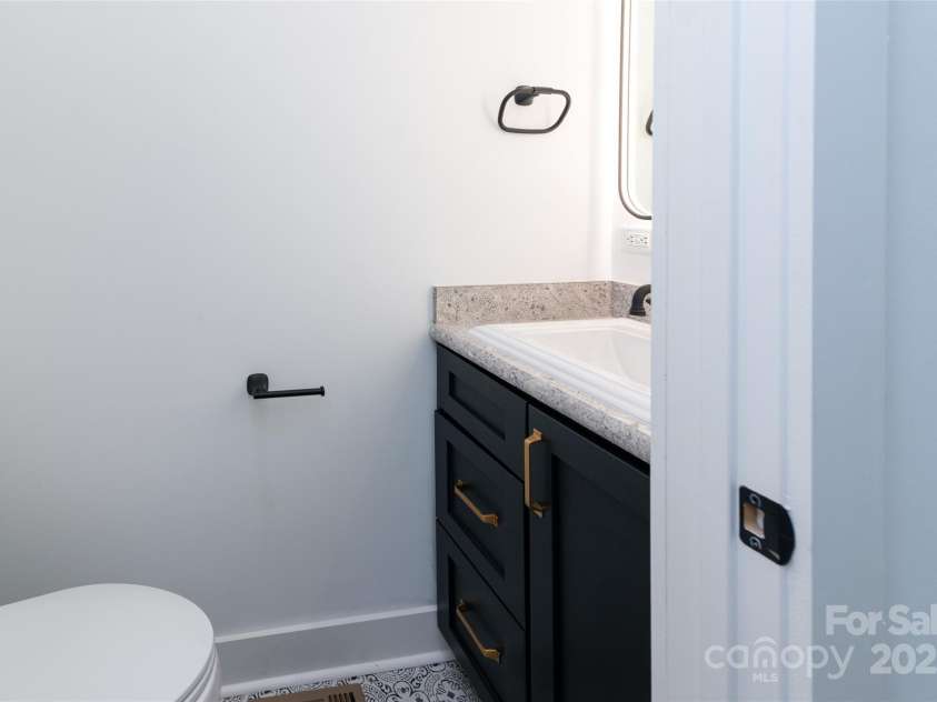 24 Queen Annes Drive, Tuckasegee, NC 28783.  MLS# CAR4259573, YatesRealty ID 26999. 