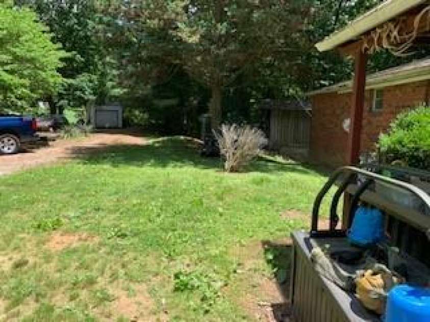 67 Small Creek Lane, Hendersonville, NC 28792.  MLS# CAR3876933, YatesRealty ID 27. 