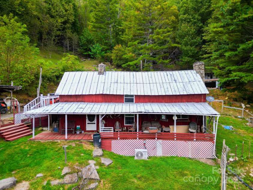 105 Home Place Road, Maggie Valley, NC 28751.  MLS# CAR4311277, YatesRealty ID 270. 