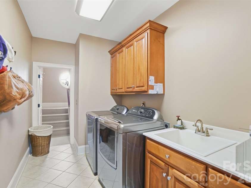 704 Mayfield Court, Fort Mill, SC 29715.  MLS# CAR4349609, YatesRealty ID 2700. 