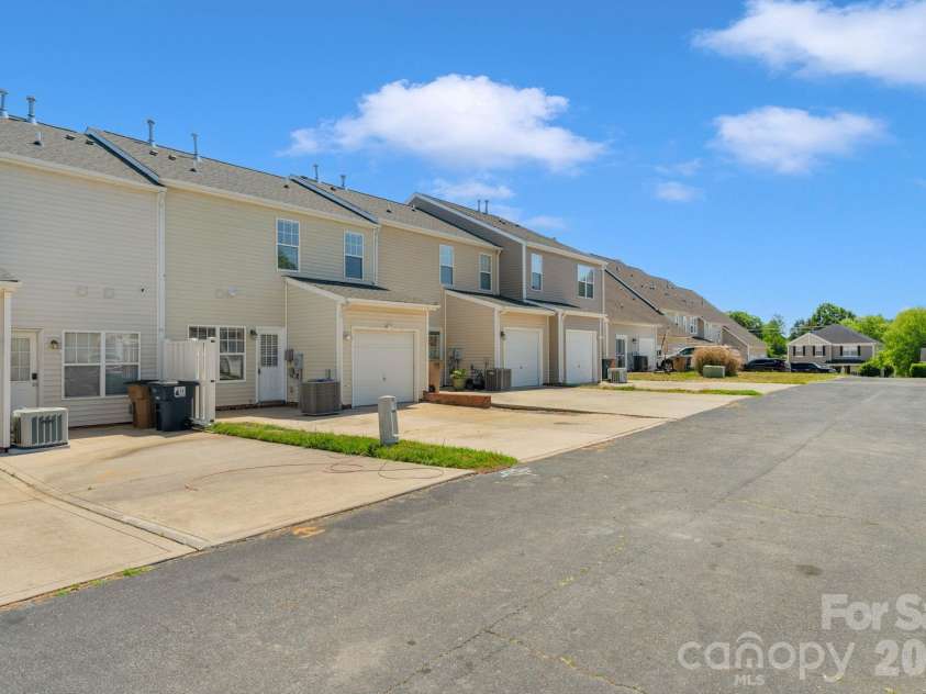 1021 Laparc Lane, Indian Trail, NC 28079.  MLS# CAR4378987, YatesRealty ID 27000. 