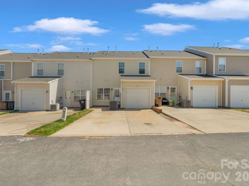 1021 Laparc Lane, Indian Trail, NC 28079.  MLS# CAR4378987, YatesRealty ID 27000. 