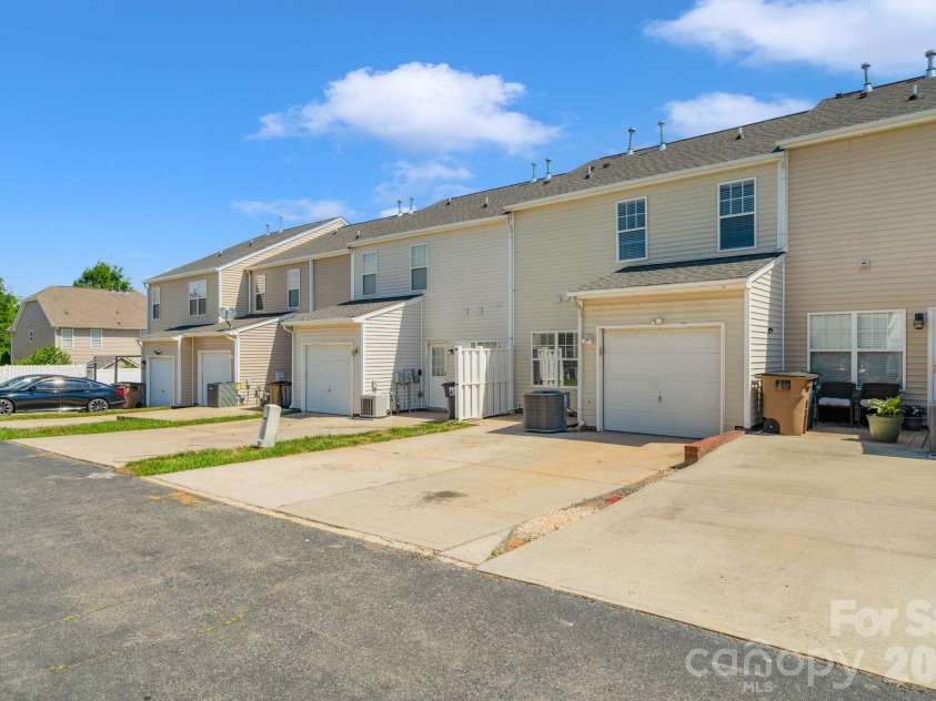 1021 Laparc Lane, Indian Trail, NC 28079.  MLS# CAR4378987, YatesRealty ID 27000. 