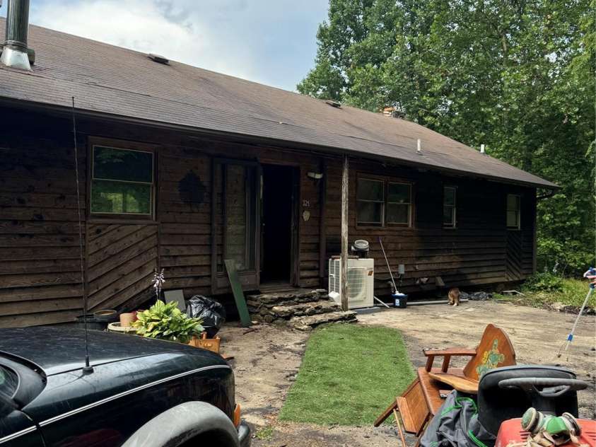 321 Henry Worley Lane, Marshall, NC 28753.  MLS# CAR4277589, YatesRealty ID 27001. 