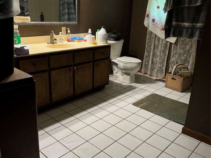 321 Henry Worley Lane, Marshall, NC 28753.  MLS# CAR4277589, YatesRealty ID 27001. 