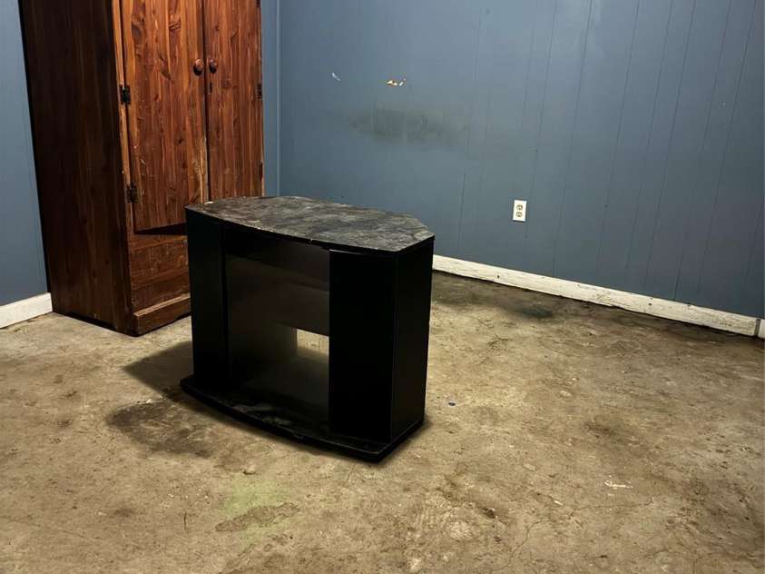 321 Henry Worley Lane, Marshall, NC 28753.  MLS# CAR4277589, YatesRealty ID 27001. 