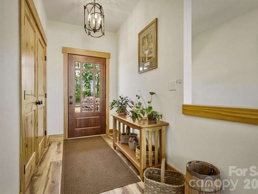 5564 Table View Lane, Lenoir, NC 28645.  MLS# CAR4380345, YatesRealty ID 27001. 