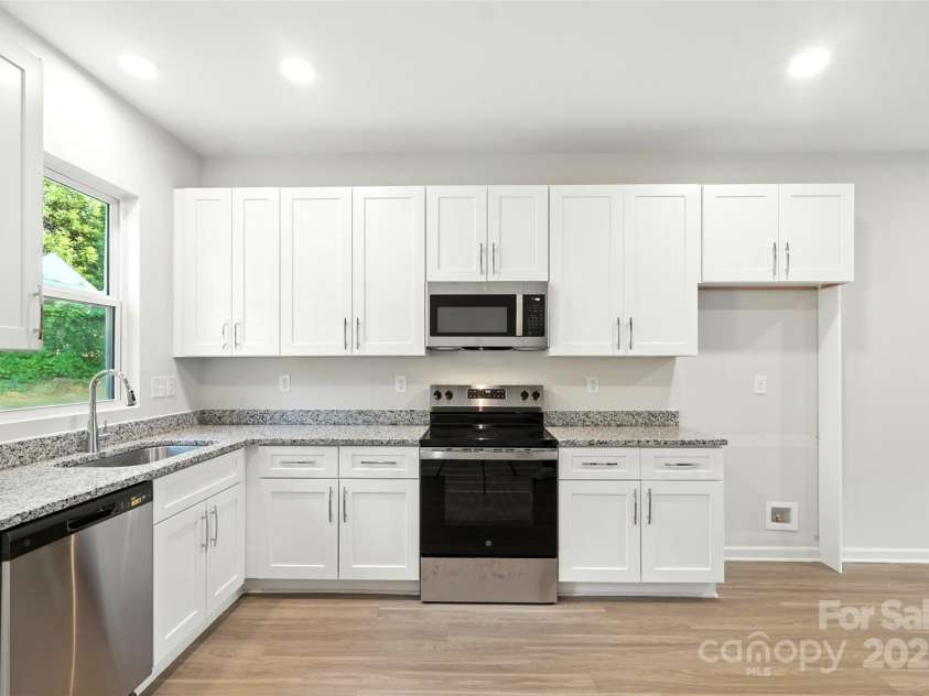 607 Meadow Street, Spencer, NC 28159.  MLS# CAR4277611, YatesRealty ID 27002. 