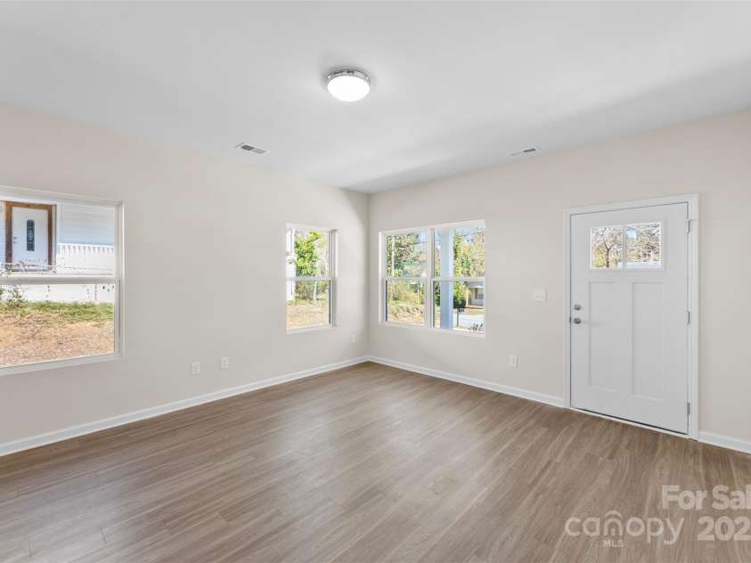 607 Meadow Street, Spencer, NC 28159.  MLS# CAR4319409, YatesRealty ID 27002. 