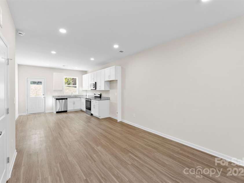 607 Meadow Street, Spencer, NC 28159.  MLS# CAR4319409, YatesRealty ID 27002. 