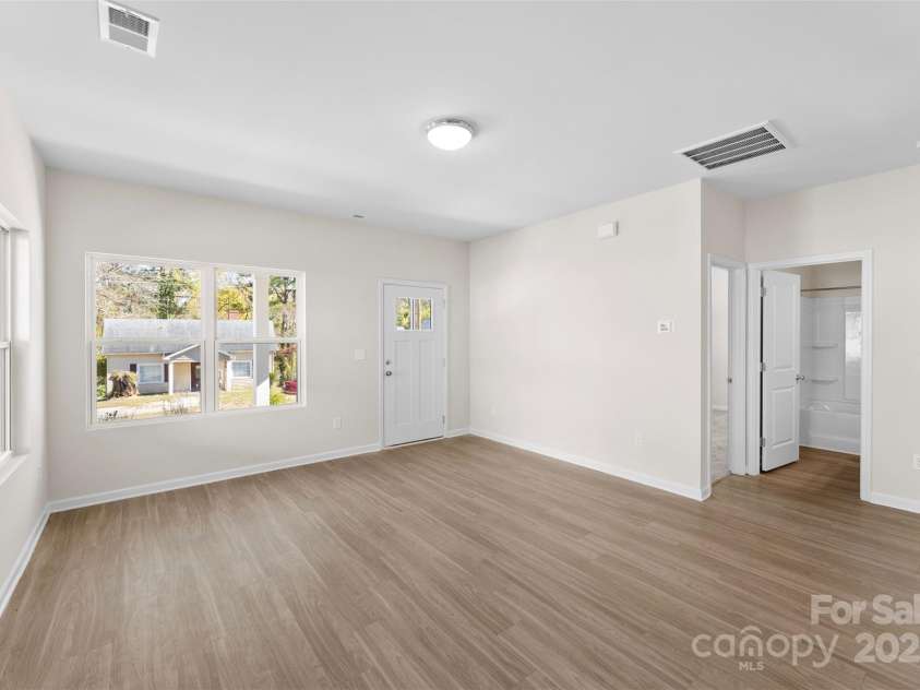 607 Meadow Street, Spencer, NC 28159.  MLS# CAR4319409, YatesRealty ID 27002. 