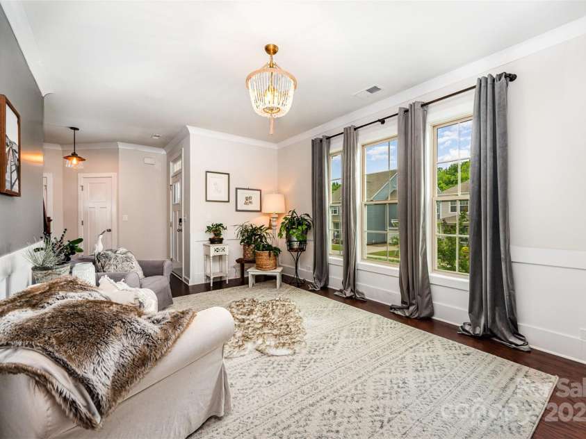 915 Claires Creek Lane, Davidson, NC 28036.  MLS# CAR4264930, YatesRealty ID 27003. Formal Living Room