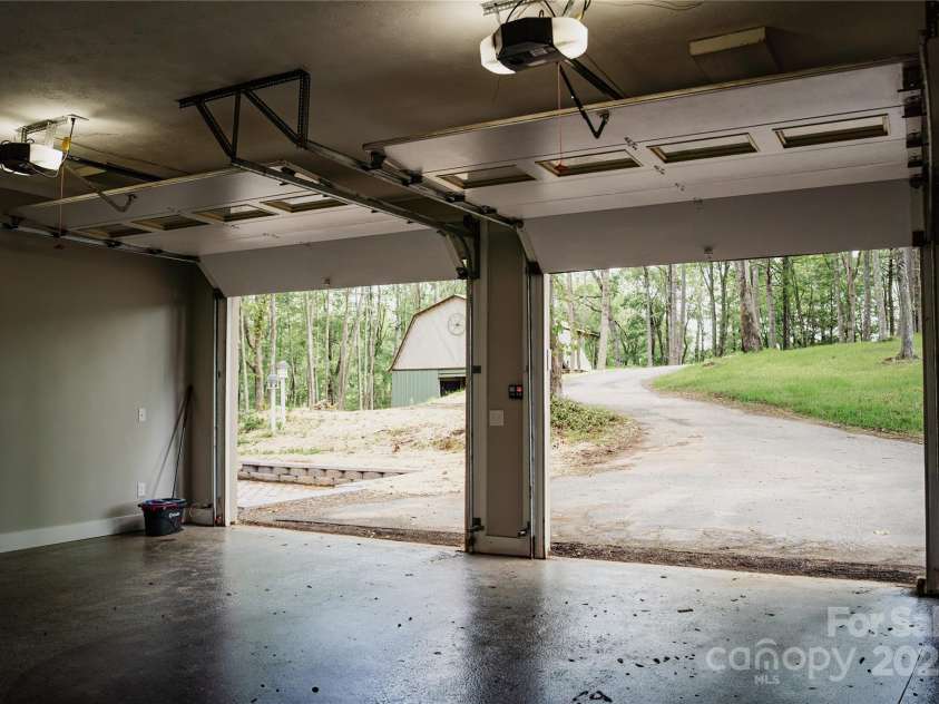 136 Day Drive, Boone, NC 28607.  MLS# CAR4270315, YatesRealty ID 27004. 2-car, attached garage
