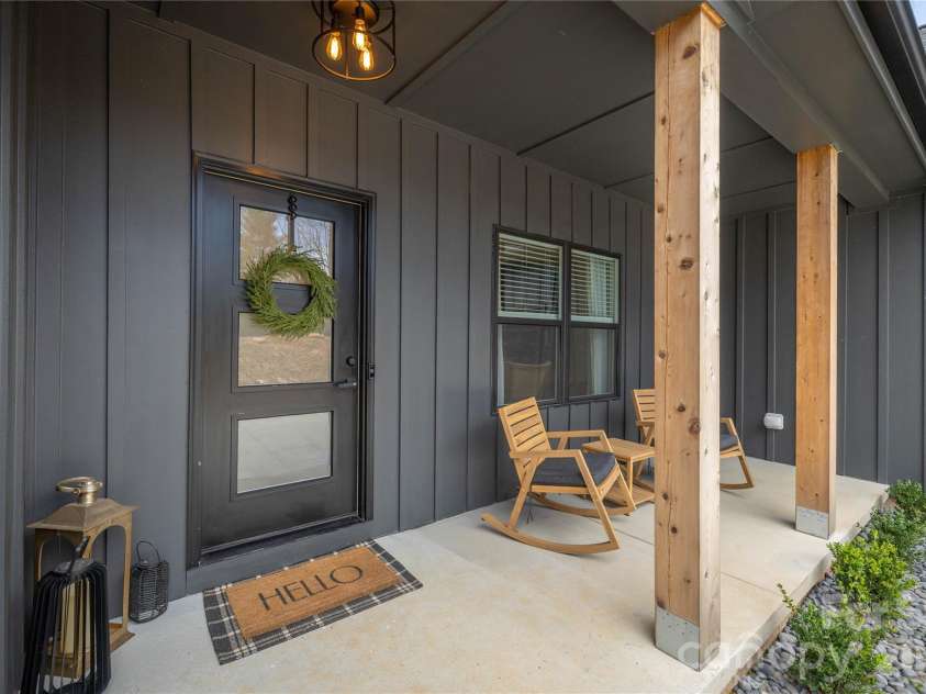 4374 Poplar Bluff Drive, Lenoir, NC 28645.  MLS# CAR4356663, YatesRealty ID 27005. 