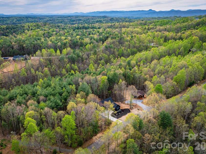 4374 Poplar Bluff Drive, Lenoir, NC 28645.  MLS# CAR4356663, YatesRealty ID 27005. 