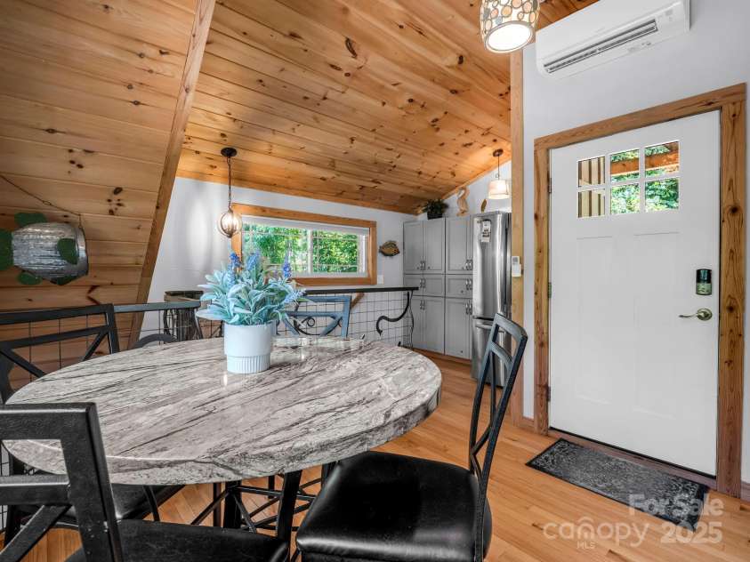 417 Tryon Bay Circle, Lake Lure, NC 28746.  MLS# CAR4279268, YatesRealty ID 27007. Main Entry