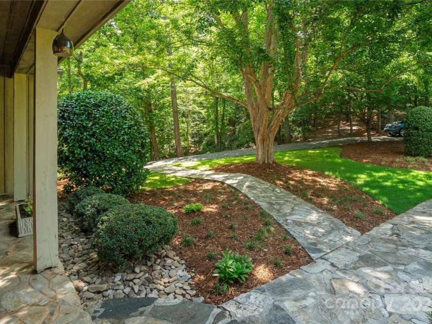270 Foxwood Drive, Tryon, NC 28782.  MLS# CAR4275078, YatesRealty ID 27008. 