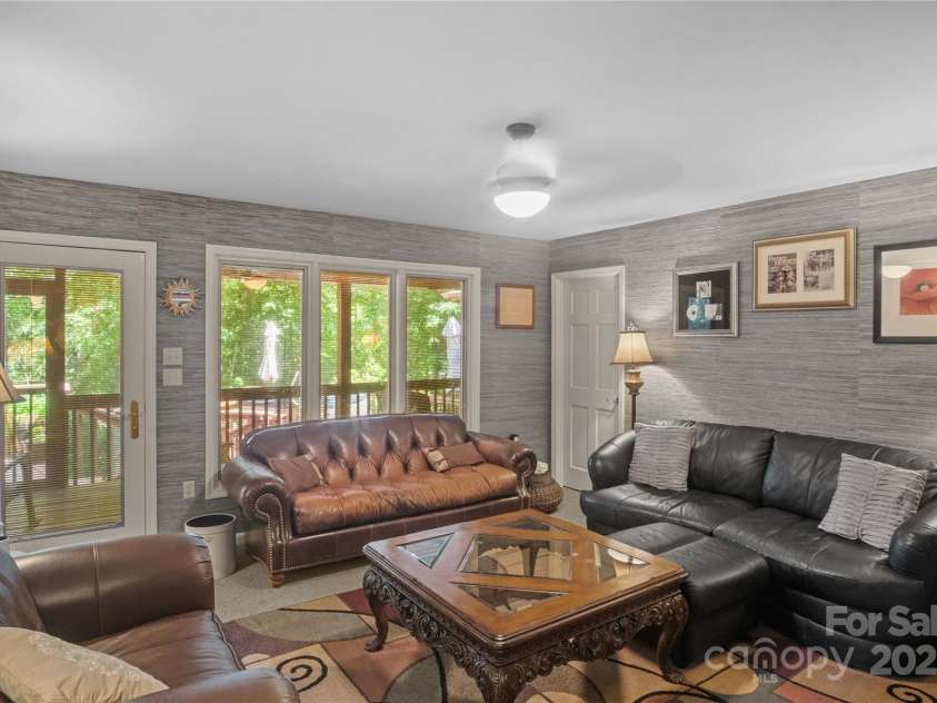 270 Foxwood Drive, Tryon, NC 28782.  MLS# CAR4275078, YatesRealty ID 27008. 