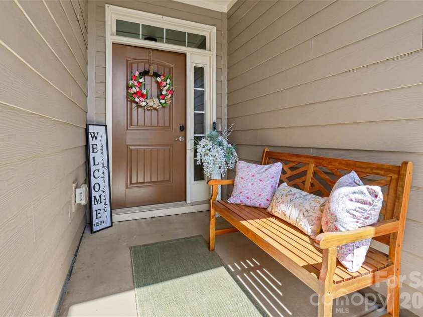 2020 Cramer Place Court, Cramerton, NC 28032.  MLS# CAR4368017, YatesRealty ID 27009. Welcome home!