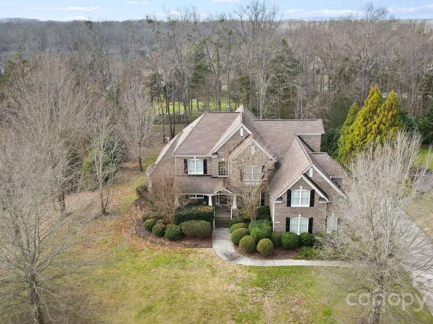 2016 Autumn Blossom Lane, Waxhaw, NC 28173.  MLS# CAR4327443, YatesRealty ID 2701. 