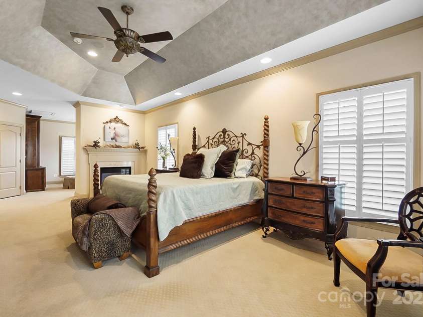 2016 Autumn Blossom Lane, Waxhaw, NC 28173.  MLS# CAR4327443, YatesRealty ID 2701. 