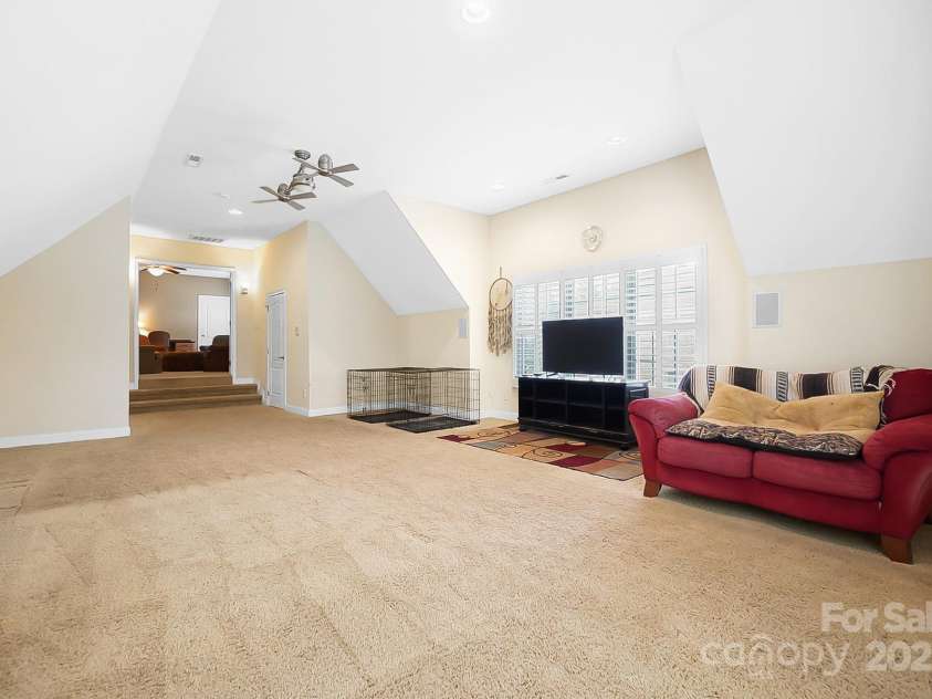 2016 Autumn Blossom Lane, Waxhaw, NC 28173.  MLS# CAR4327443, YatesRealty ID 2701. 