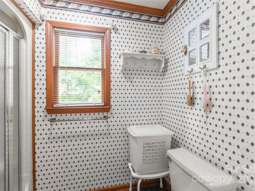 310 Oakwood Drive, Mount Holly, NC 28120.  MLS# CAR4297831, YatesRealty ID 2701. Bedroom 3