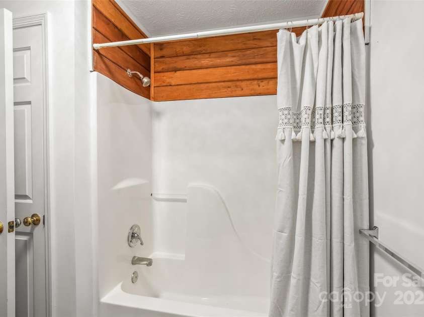 526 Spring Hill Church Road, Hamlet, NC 28345.  MLS# CAR4195010, YatesRealty ID 2701. 