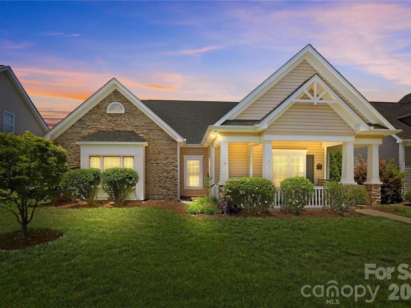 1008 Triple Crown Drive, Indian Trail, NC 28079.  MLS# CAR4380738, YatesRealty ID 27010. 